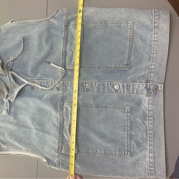 Denim Vest For Man or Woman Unisex Sleeveless Jacket Detachable Gray Hood Med - Picture 11 of 11